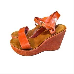 Anne Klein Suede Leather Wedge Sandal Orange Made in Italy Size 8.5 Resortwear